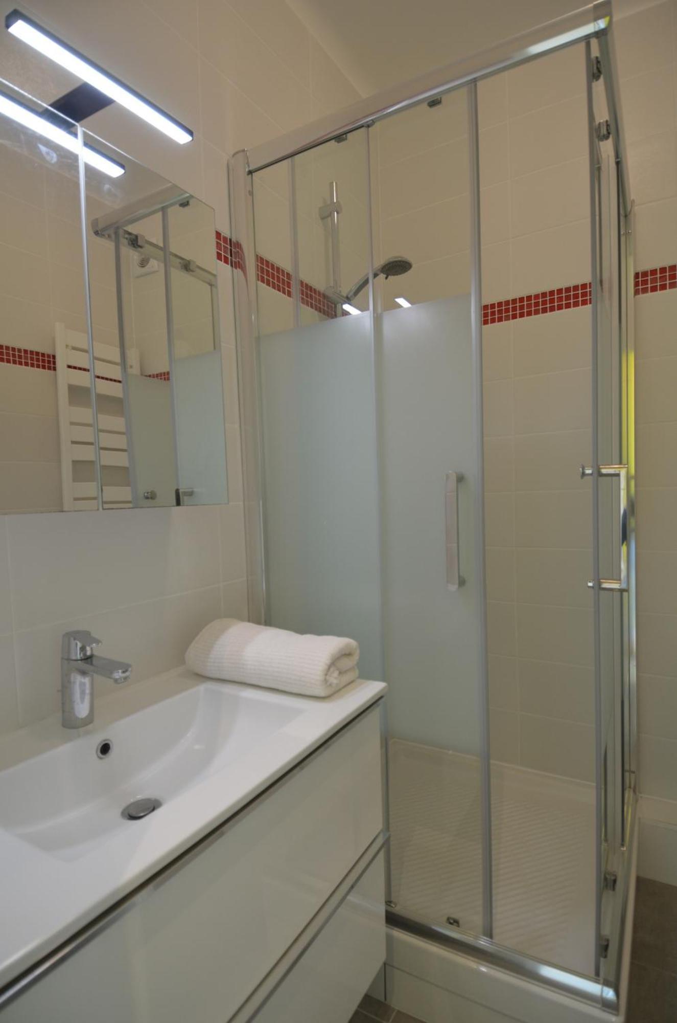 Nereides - Appartement 4 Personnes Avec Vue Mer Exceptionnelle A Вильфранш-сюр-Мер Экстерьер фото
